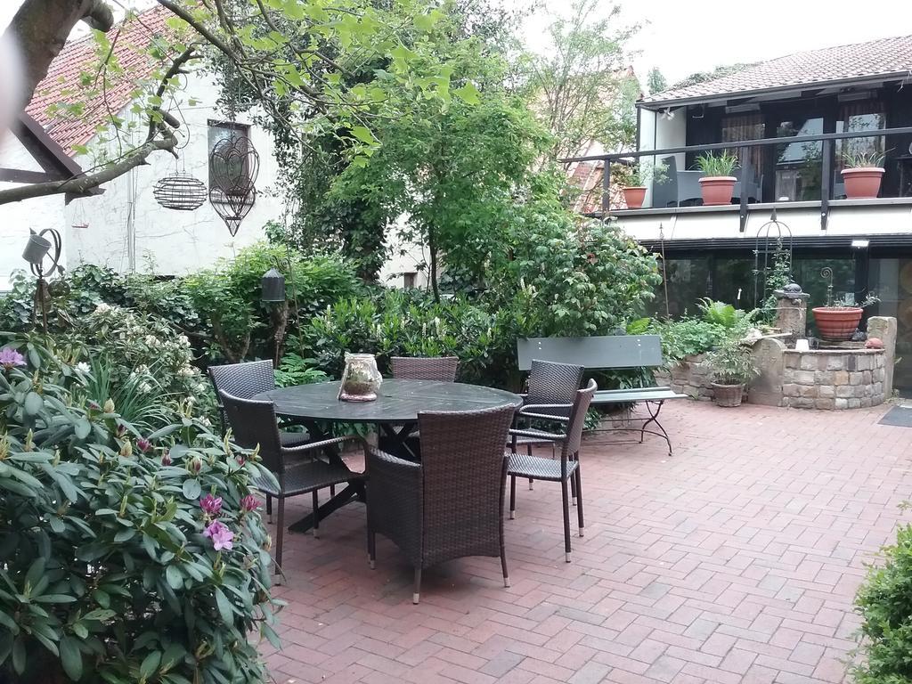 Altstadt-Apartment เพเทอร์สฮาเกน ภายนอก รูปภาพ