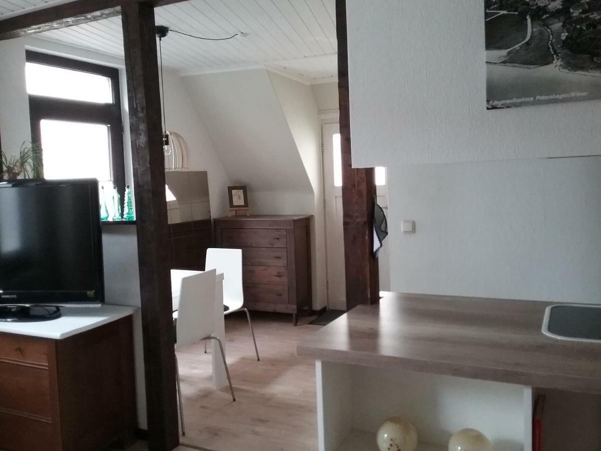 Altstadt-Apartment เพเทอร์สฮาเกน ภายนอก รูปภาพ